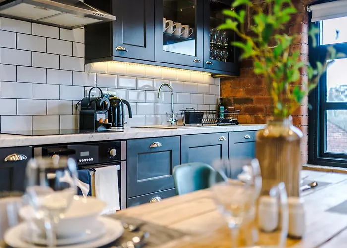 Luxury 2 King Beds In Centre Апартаменти *