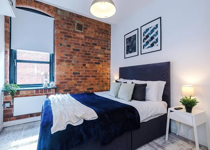 Luxury 2 King Beds In Centre