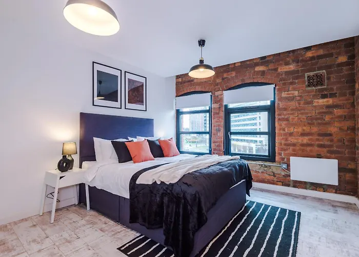 Апартаменты Luxury 2 King Beds In Centre Лидс