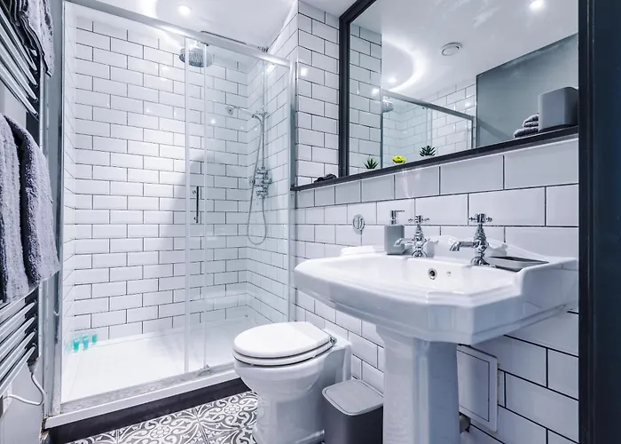 Luxury 2 King Beds In Centre Апартаменты *