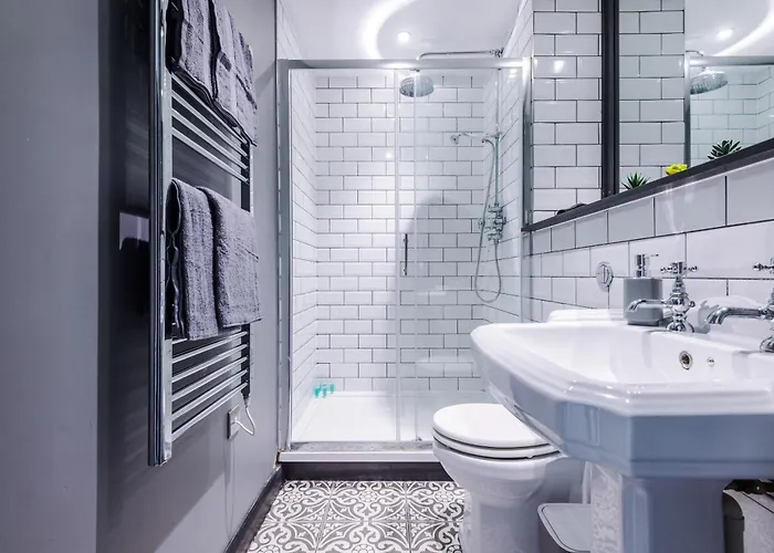 Luxury 2 King Beds In Centre Апартаменты